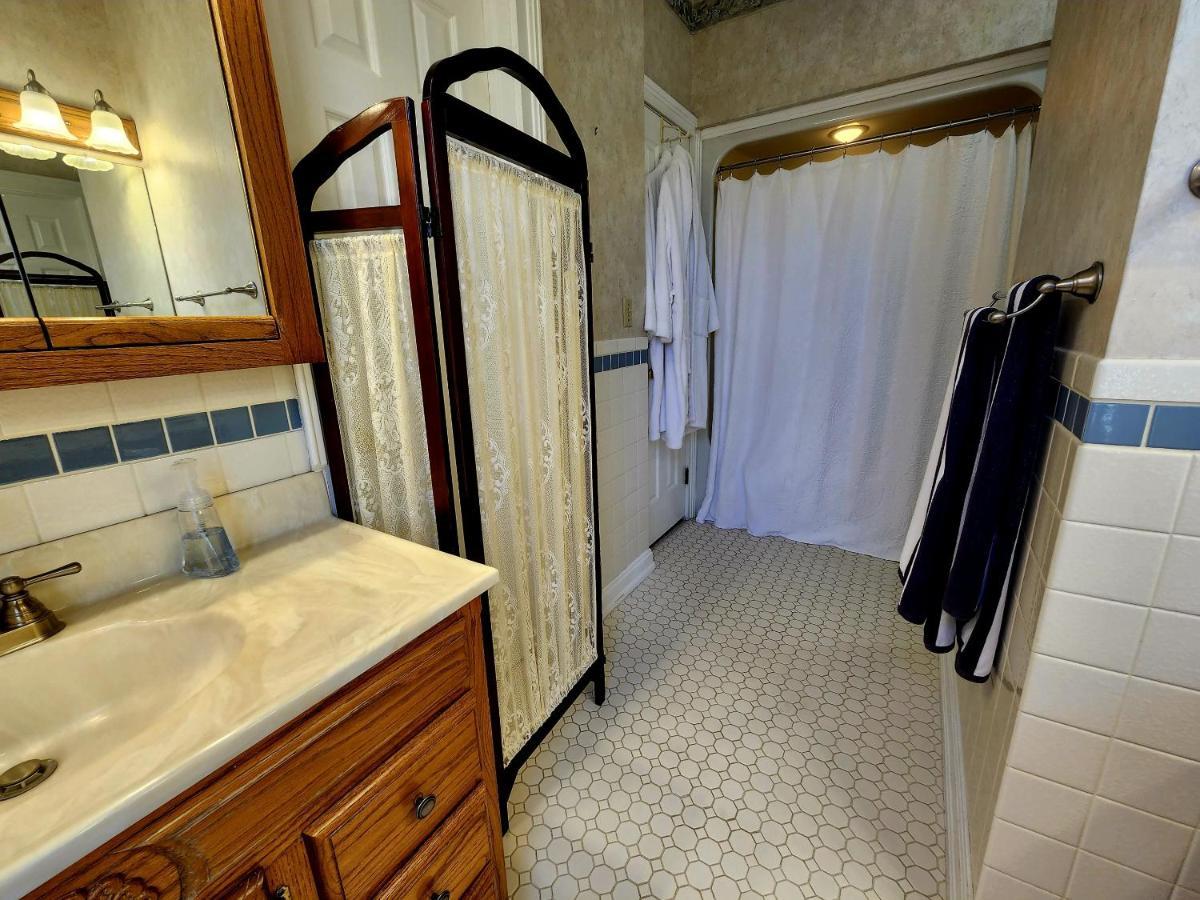 Downen House Bed & Breakfast Pueblo Esterno foto