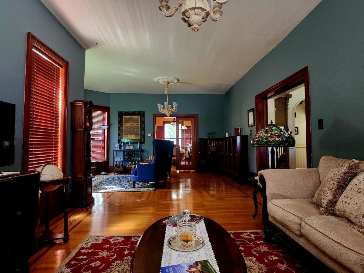 Downen House Bed & Breakfast Pueblo Esterno foto